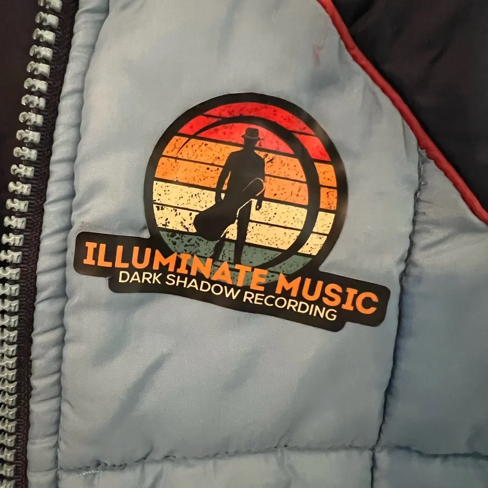 Vintage Grizzly Quilted Vest - Picture 2 of 6